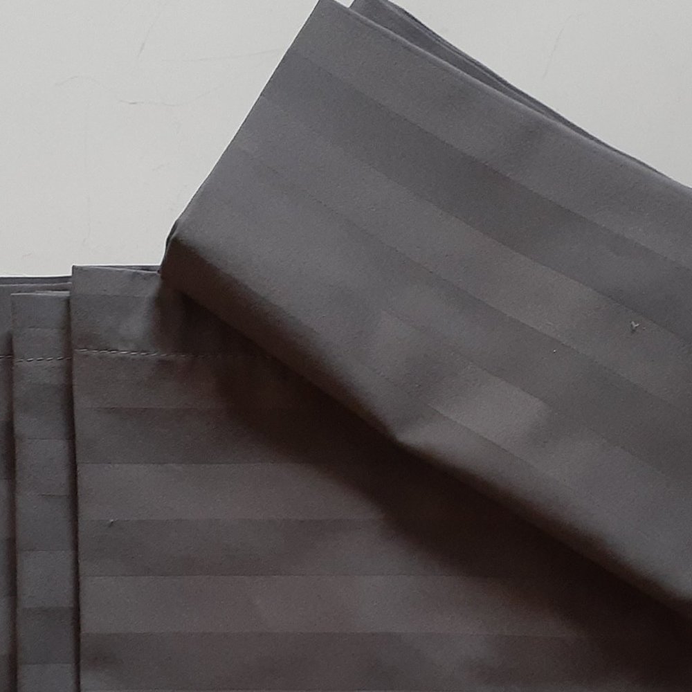 Dinner napkins set of 4 (Gray)